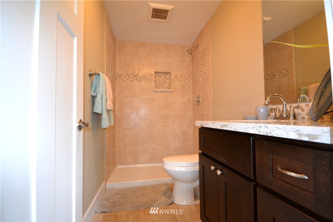 4232 Sunnyslope Road Southwest Port Orchard, WA 98367 - Photo 15 of 21 Gallery Image 15