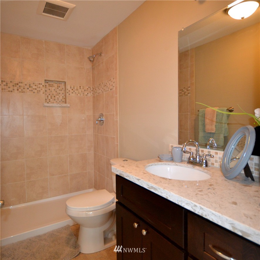 4232 Sunnyslope Road Southwest Port Orchard, WA 98367 - Photo 16 of 21 Gallery Image 16