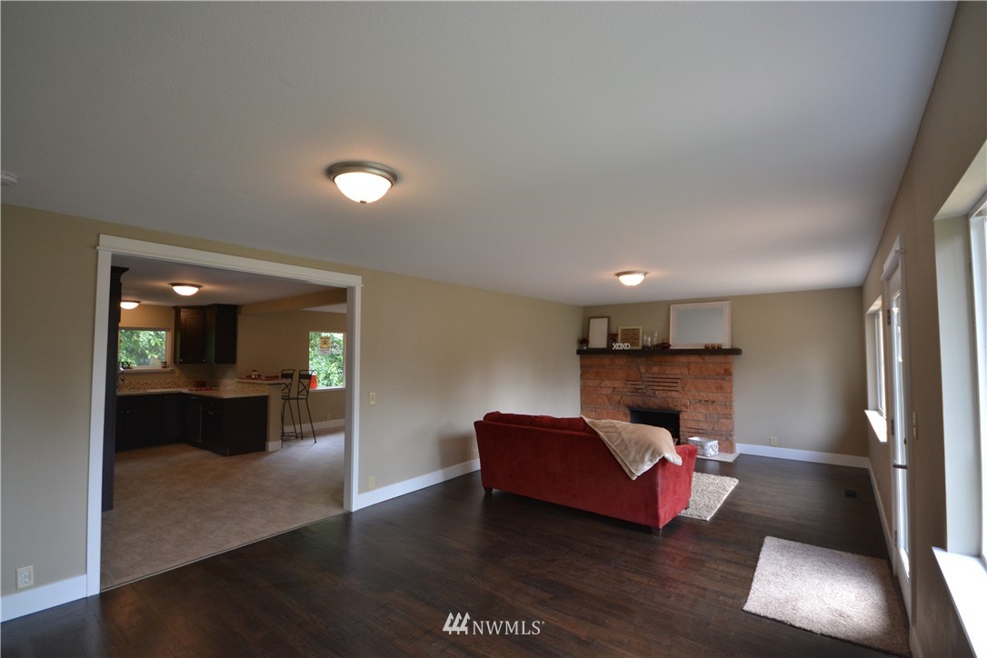 4232 Sunnyslope Road Southwest Port Orchard, WA 98367 - Photo 5 of 21 Gallery Image 5