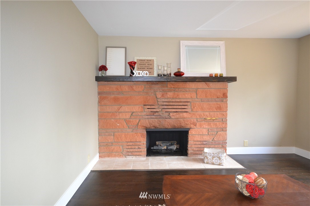 4232 Sunnyslope Road Southwest Port Orchard, WA 98367 - Photo 7 of 21 Gallery Image 7