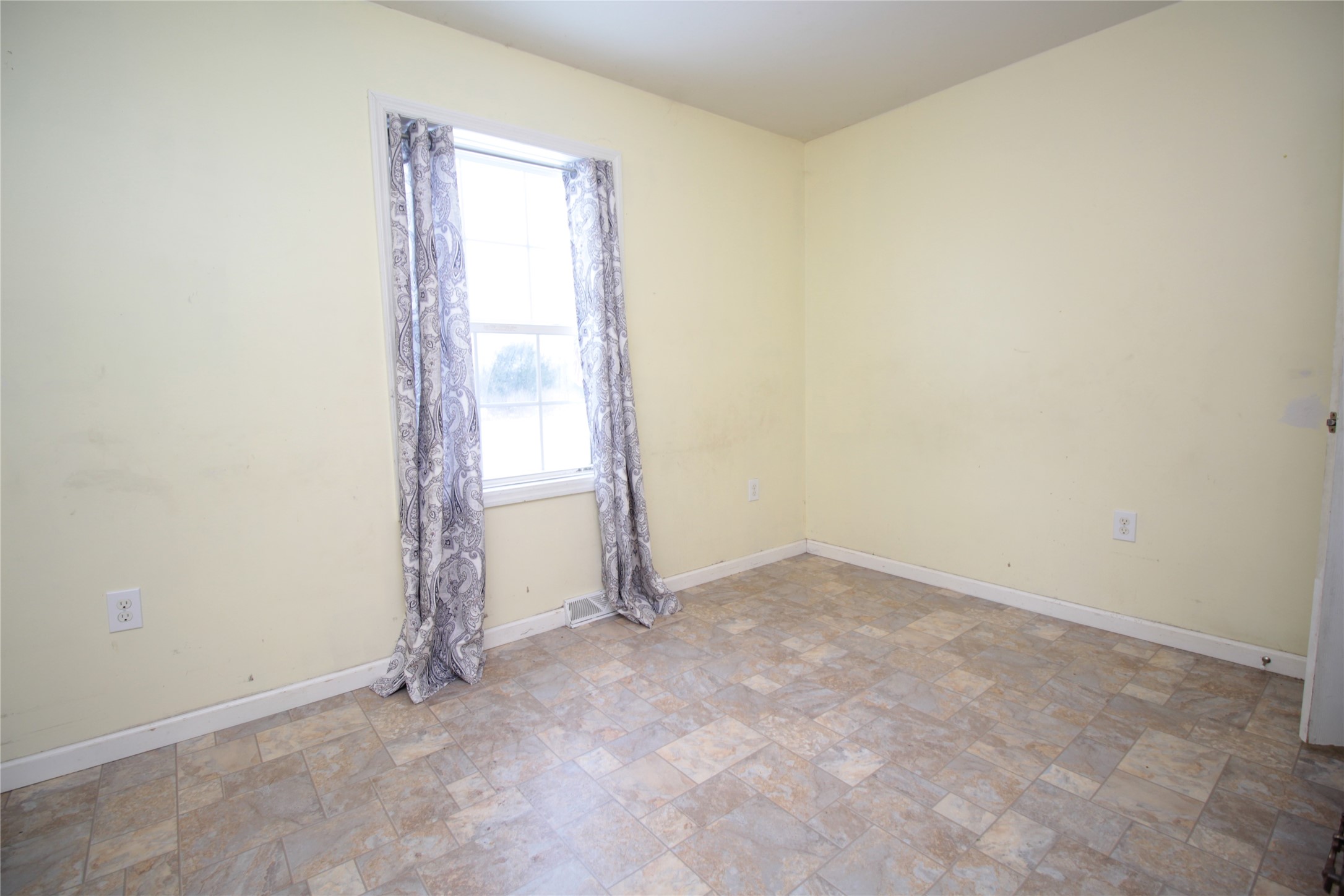 33 Doolittle Road Harpursville, NY 13787 - Photo 15 of 47