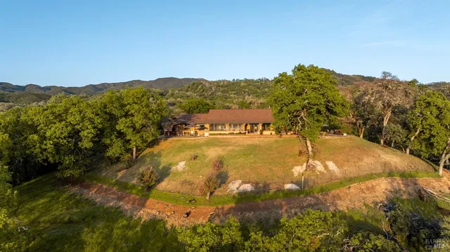 $1,995,000 | 2389 Twining Road, Talmage, CA 95481