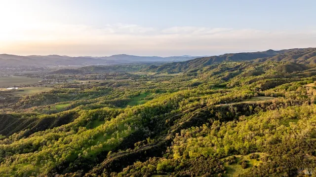 $1,995,000 | 2389 Twining Road, Talmage, CA 95481