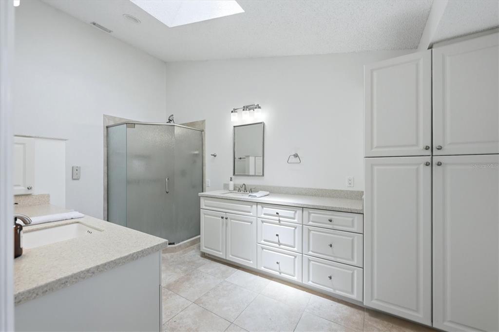 6892 Approach Road, Unit 40 Sarasota, FL 34238 - Photo 16 of 34 Gallery Image 16