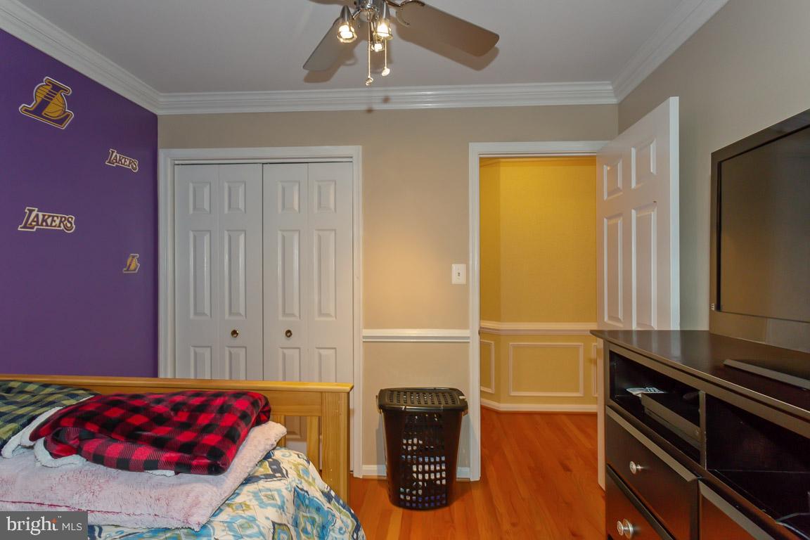 8303 Ridge Crossing Lane Springfield, VA 22152 - Photo 14 of 25 Upper level Bedroom 1