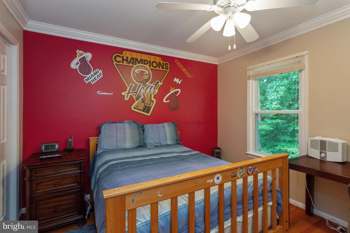 8303 Ridge Crossing Lane Springfield, VA 22152 - Photo 15 of 25 Gallery Image 15