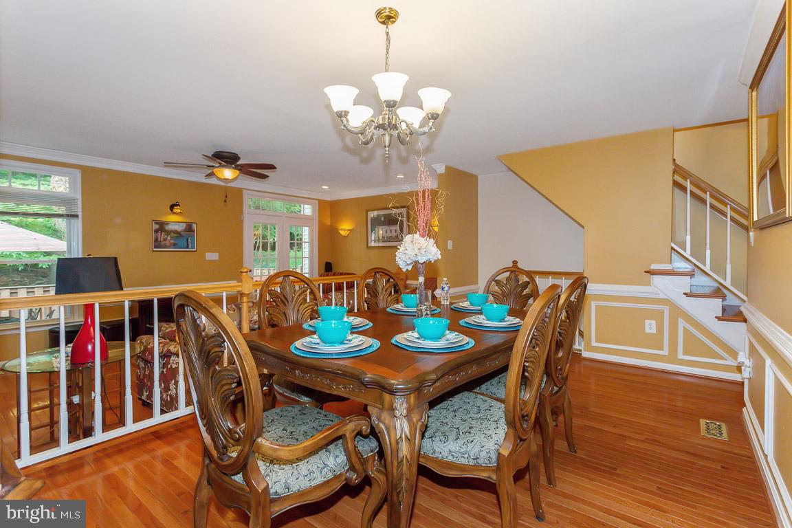 8303 Ridge Crossing Lane Springfield, VA 22152 - Photo 8 of 25 Dining Room