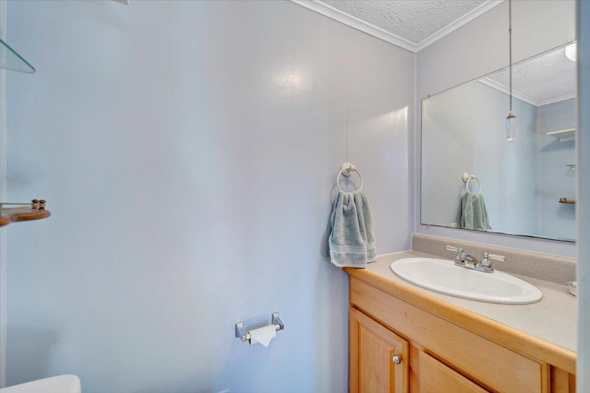 505 Republic Road Christiansburg, VA 24073 - Photo 25 of 51 Half Bathroom