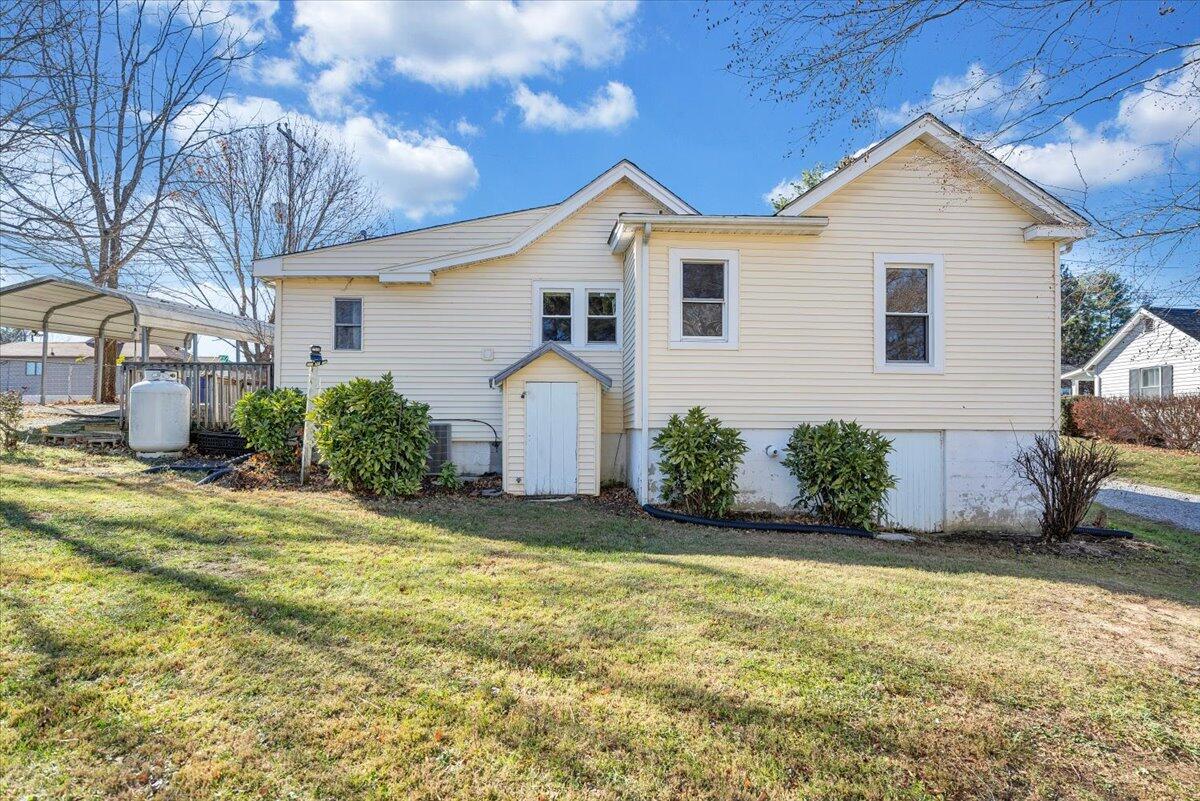 505 Republic Road Christiansburg, VA 24073 - Photo 30 of 51 Back of House