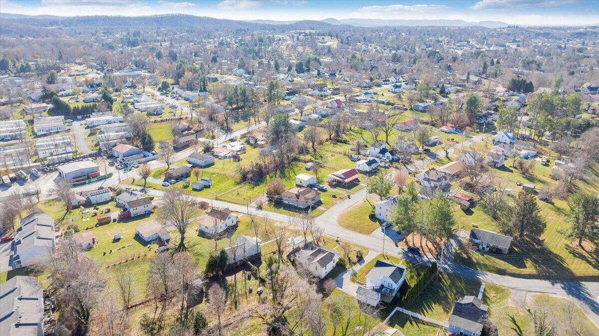 505 Republic Road Christiansburg, VA 24073 - Photo 43 of 51 63-DJI_20251117133038_0013_D_MIB