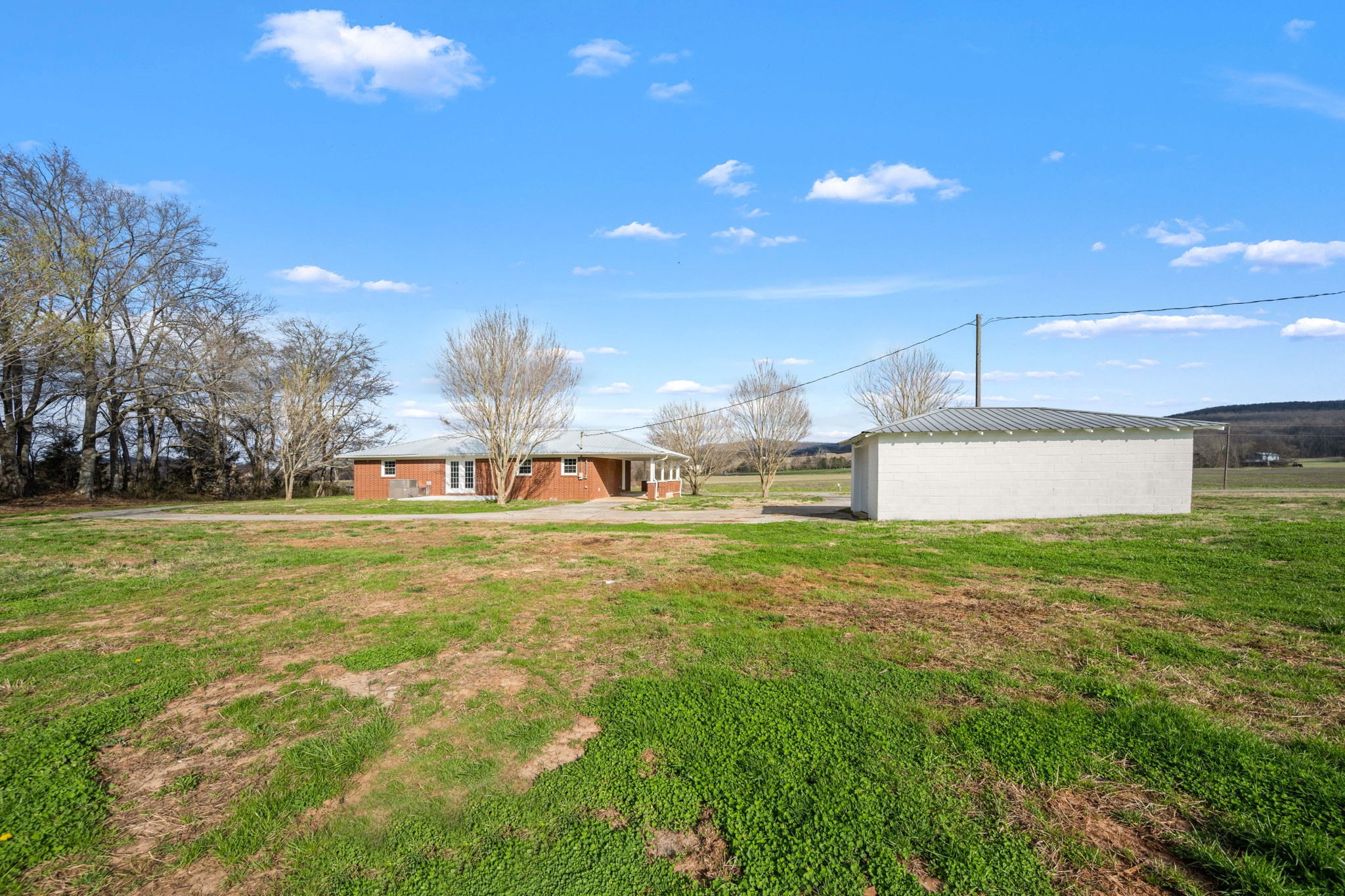 456 Whites Gap Road Huntland, TN 37345 - Photo 25 of 35 a view of a house with a big yard