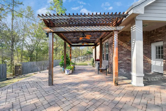 $2,700 | 11407 Creekwood Hills Lane, Houston, TX 77070