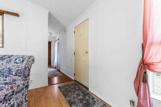 $315,000 | 209 Hampstead Road, Derry, NH 03038