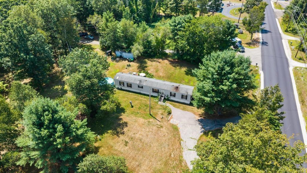 209 Hampstead Road Derry, NH 03038 - Photo 22 of 25