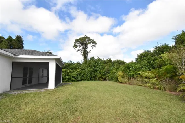 $2,250 | 152 Red Cedar Park, Rotonda West, FL 33947