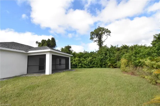 $2,250 | 152 Red Cedar Park, Rotonda West, FL 33947