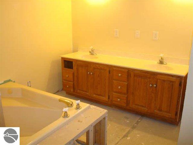 10789 Fowler Road Honor, MI 49640 - Photo 7 of 15 1710301-6.JPG