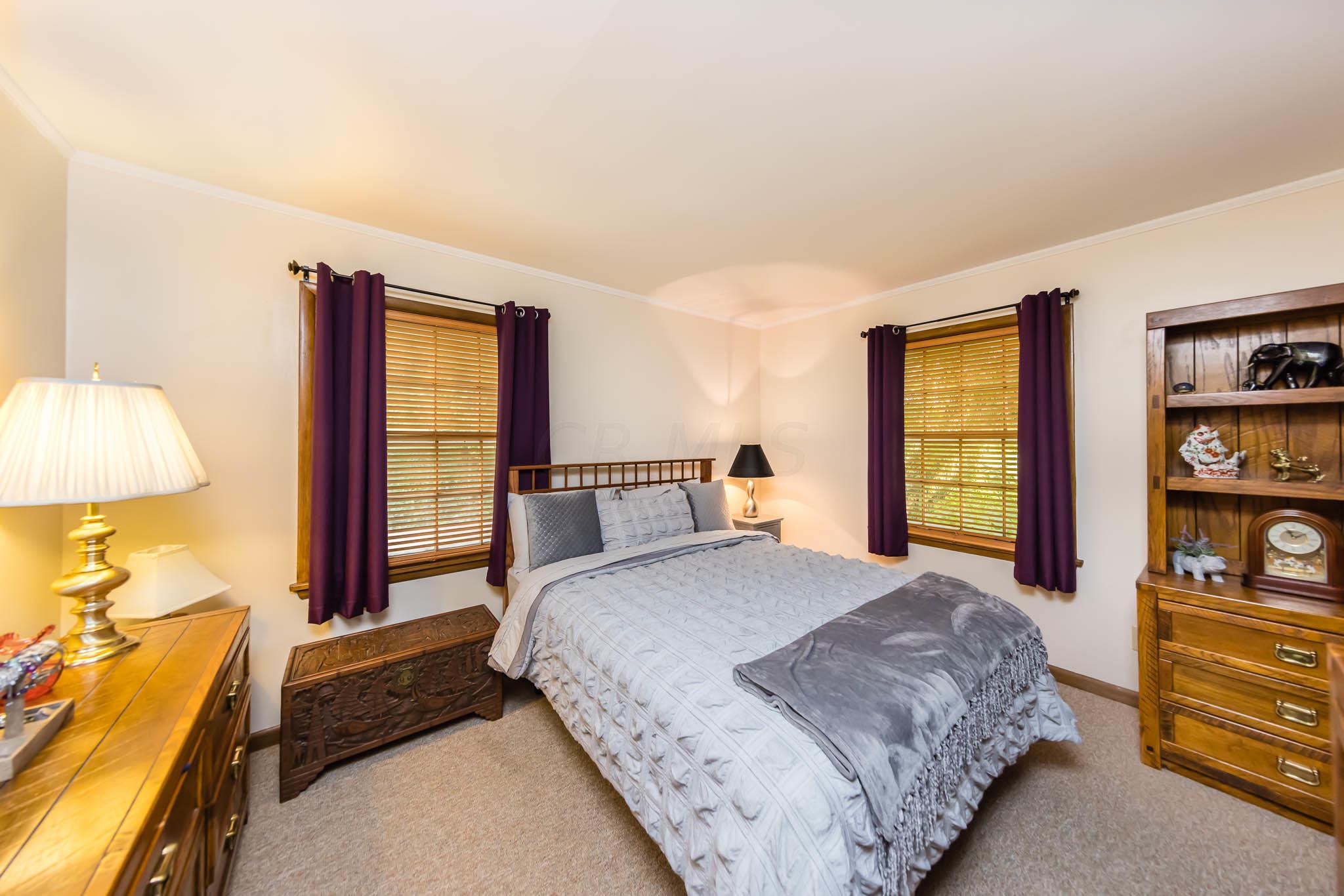 2840 Charing Road Upper Arlington, OH 43221 - Photo 33 of 39 2840 Charing Rd-25