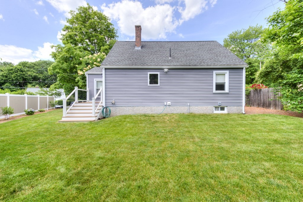10 Ridgewood Road Worcester, MA 01606 - Photo 33 of 38
