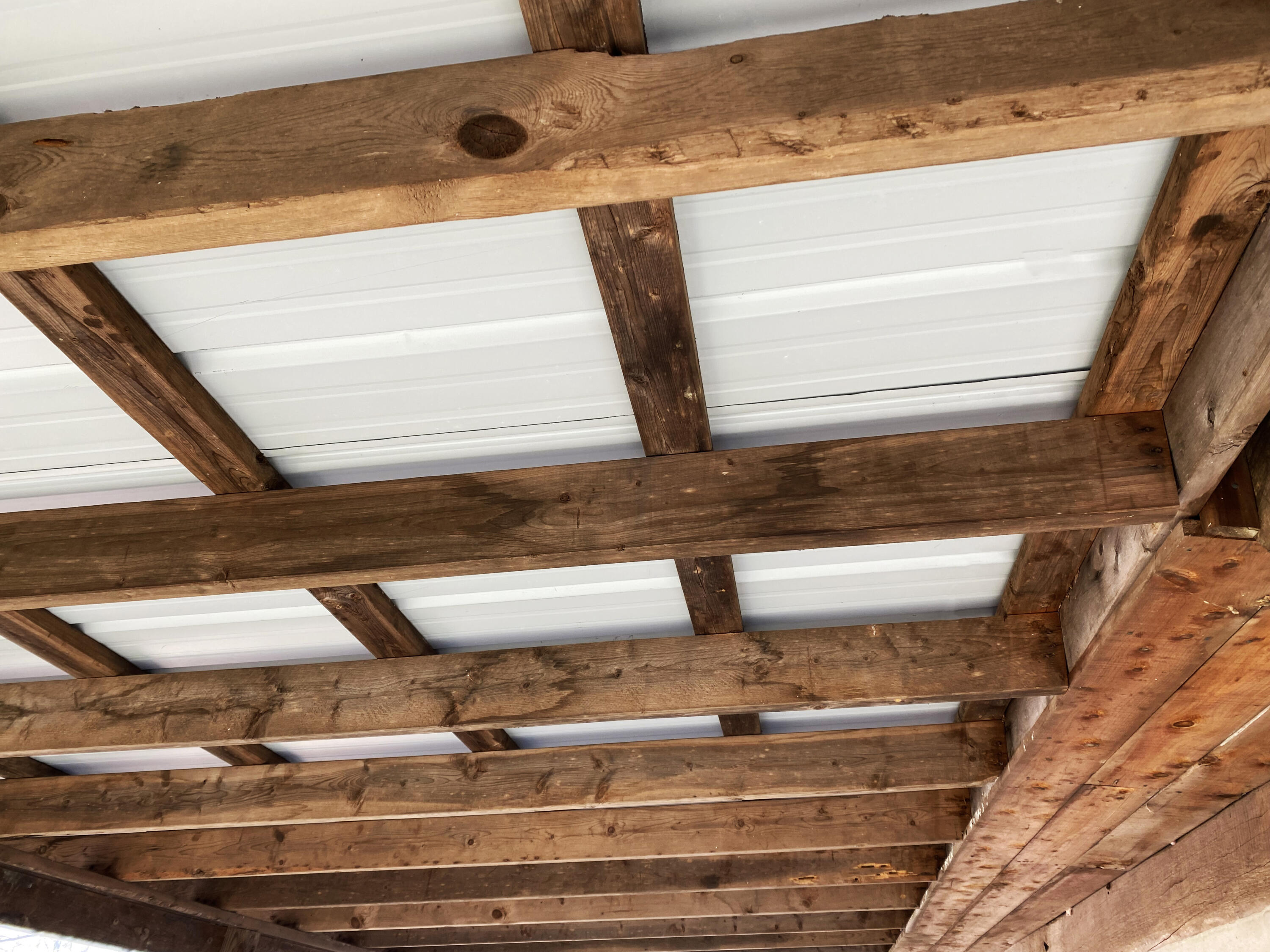 9999 Wagers Mountain Road Ravenna, KY 40472 - Photo 44 of 50 Metal roof!