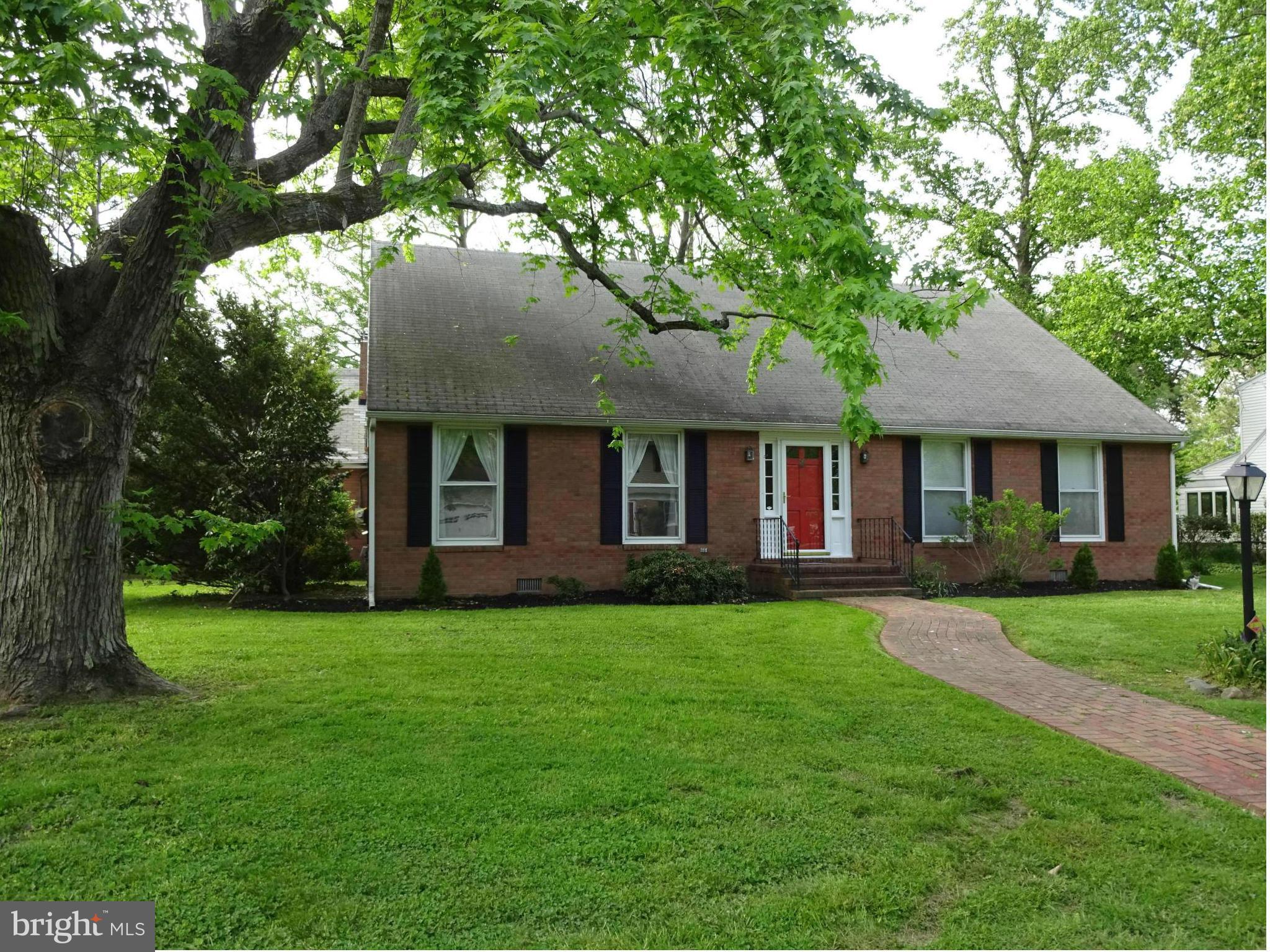 13 Hatsawap Road Cambridge, MD 21613 - Photo 2 of 30 Exterior (Front)
