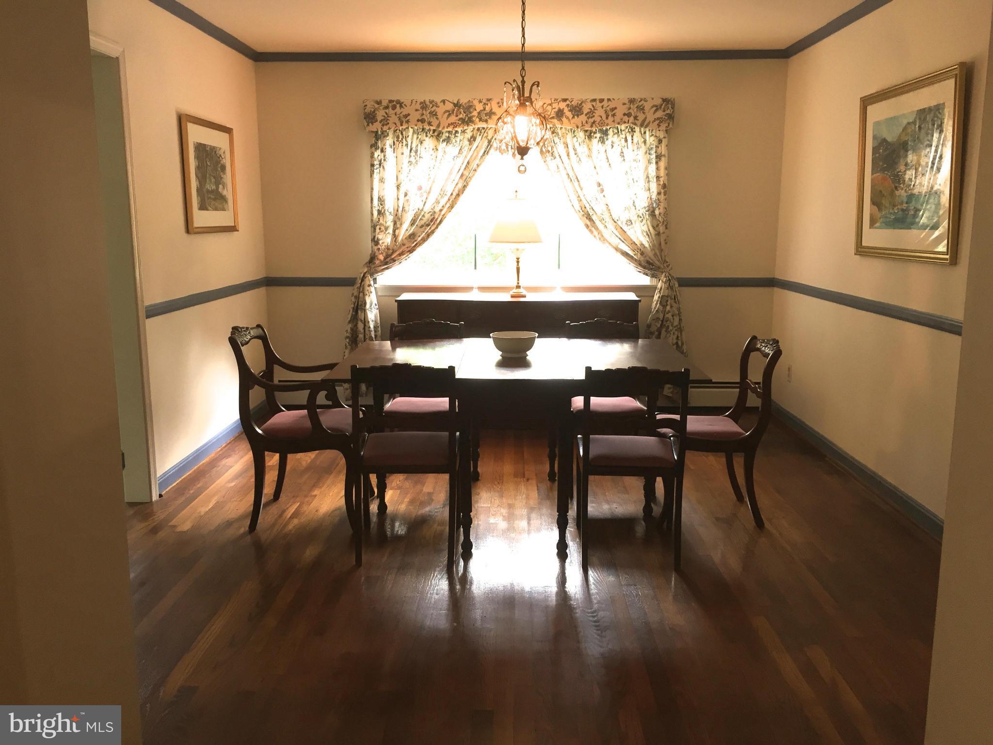 13 Hatsawap Road Cambridge, MD 21613 - Photo 19 of 30 Dining Room