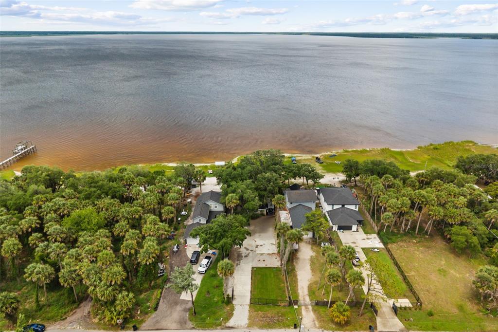 2462 Fort Lane Road Geneva, FL 32732 - Photo 27 of 31 a view of a city