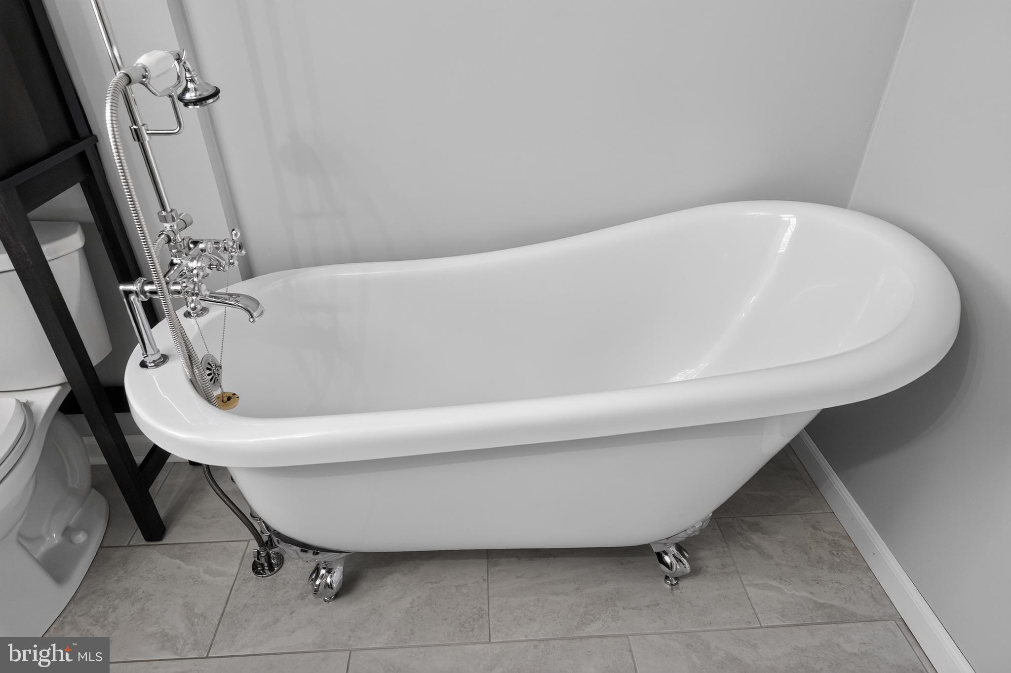 32 Stanford Road Cherry Hill, NJ 08034 - Photo 19 of 27 Gallery Image 19