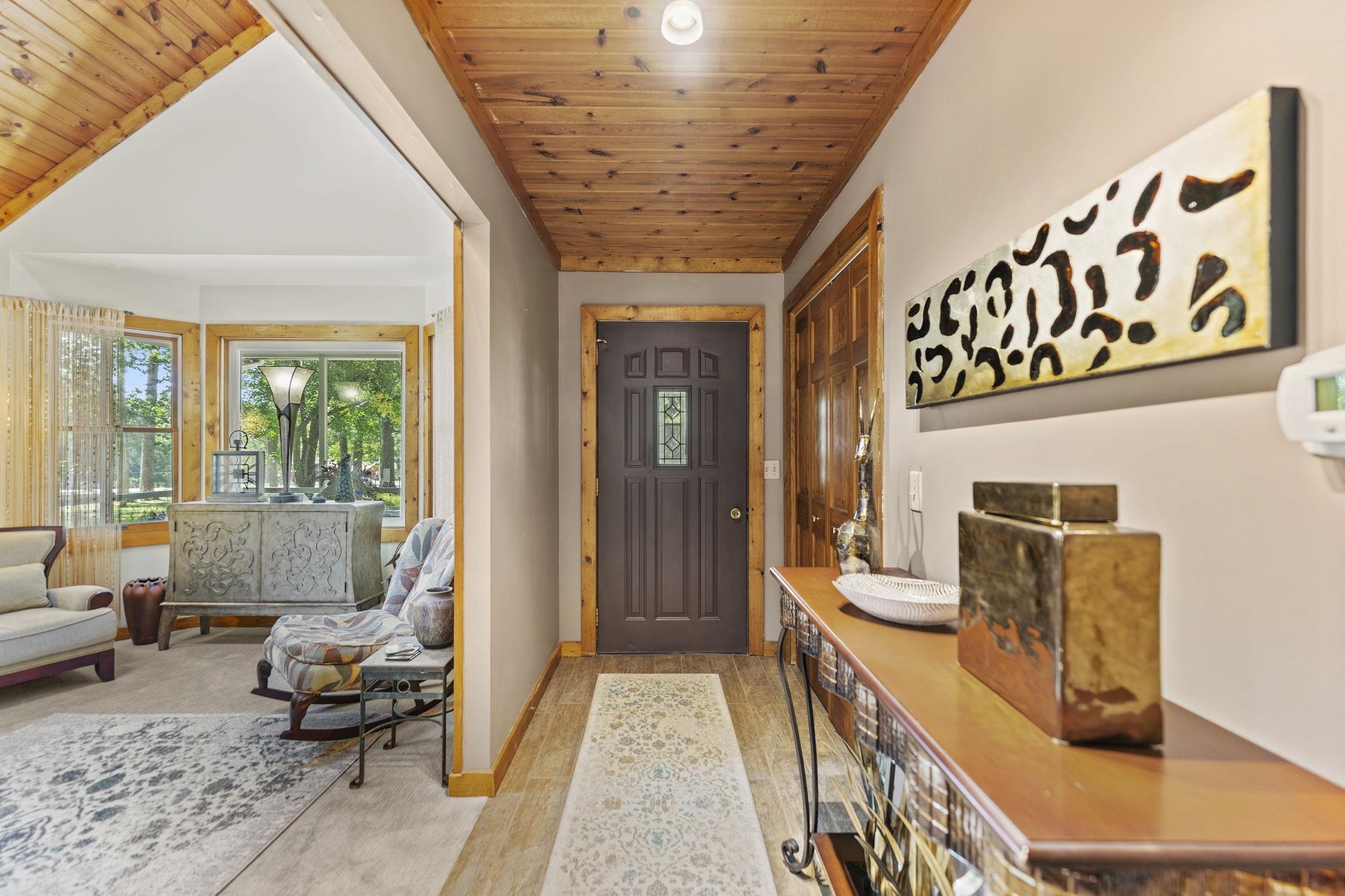 9649 Beaver Valley Road Belvidere, IL 61008 - Photo 9 of 59 Gallery Image 9