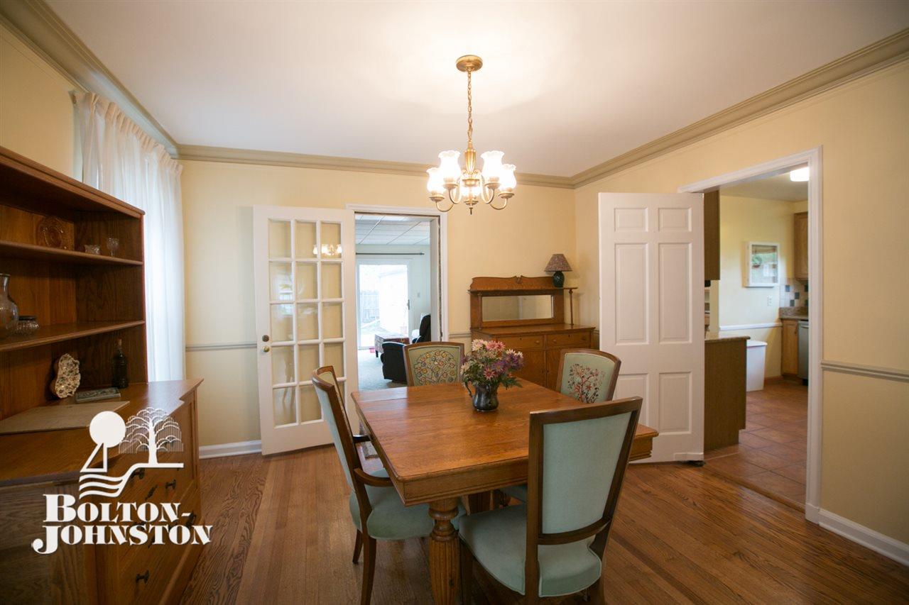338 Fisher Road Grosse Pointe Farms, MI 48230 - Photo 5 of 20
