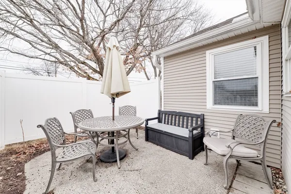 $234,900 | 76 Kelley Road, Unit 76, Chicopee, MA 01022