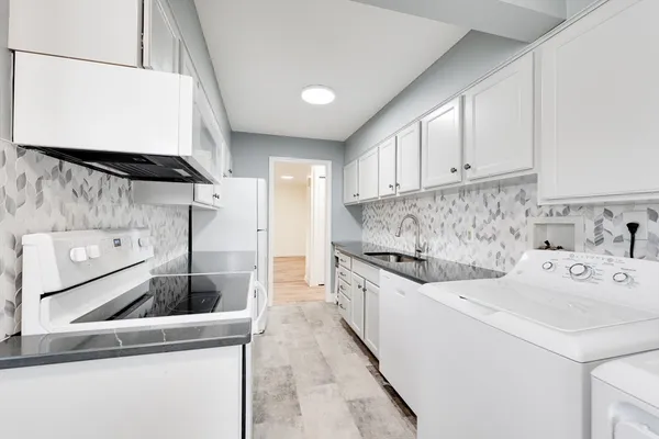 $234,900 | 76 Kelley Road, Unit 76, Chicopee, MA 01022