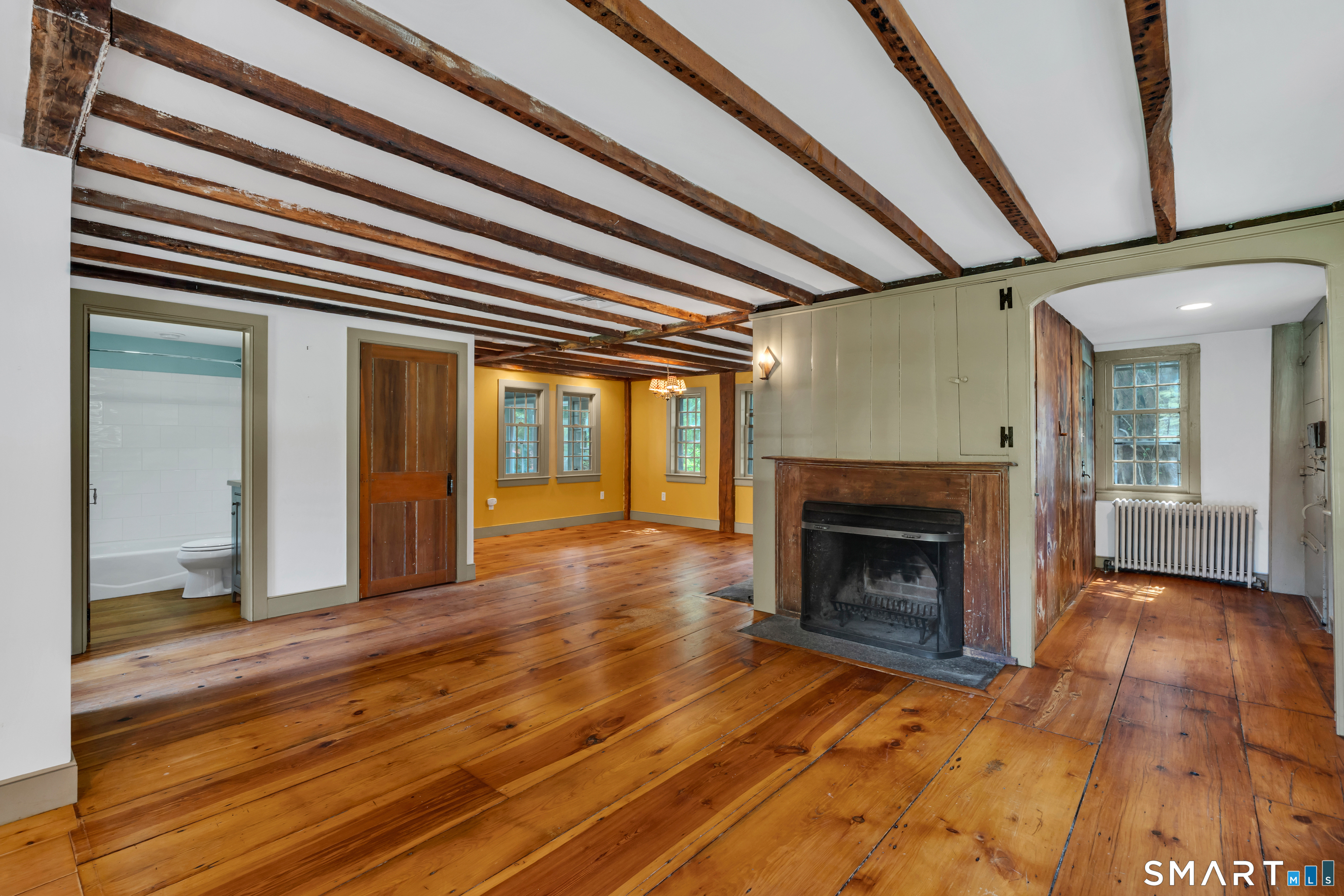 148 Mungertown Road Madison, CT 06443 - Photo 9 of 40 Gallery Image 9
