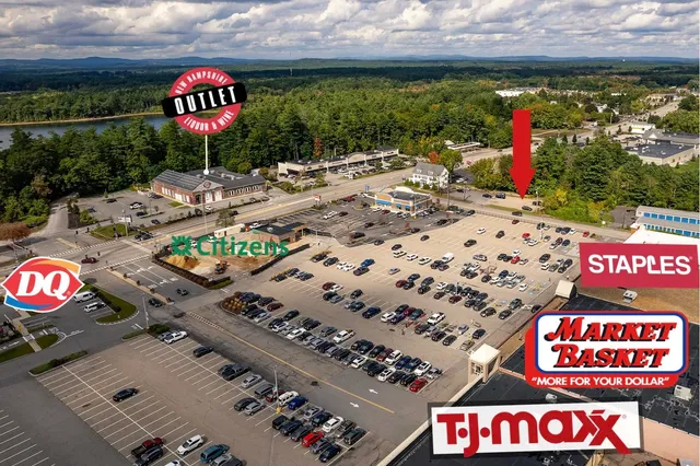 $445,000 | 472 High Street, Unit B, Somersworth, NH 03878