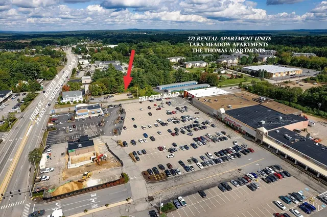 $445,000 | 472 High Street, Unit B, Somersworth, NH 03878