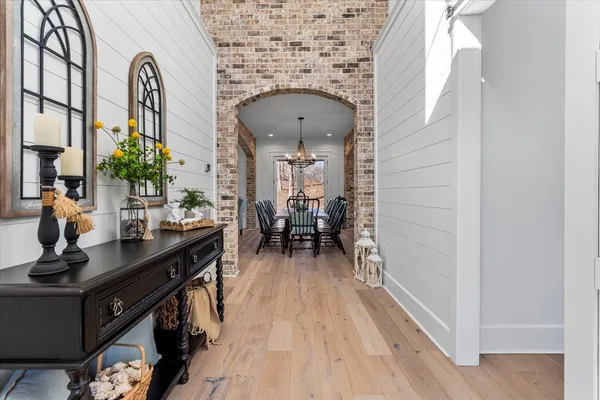 $1,050,000 | 835 Edgewater Way, Jasper, TN 37347