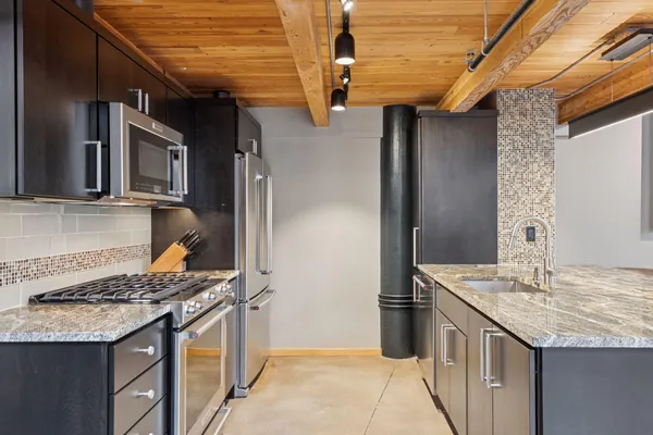 $550,000 | 406 Wacouta Street, Unit 108, St. Paul, MN 55101