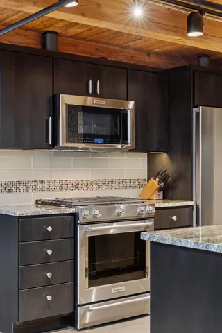 $550,000 | 406 Wacouta Street, Unit 108, St. Paul, MN 55101