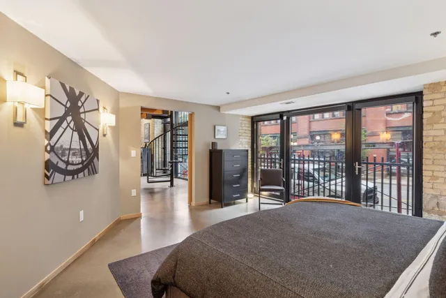 $550,000 | 406 Wacouta Street, Unit 108, St. Paul, MN 55101