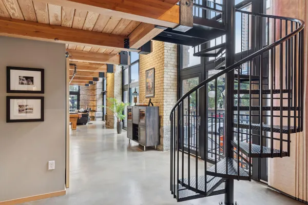 $550,000 | 406 Wacouta Street, Unit 108, St. Paul, MN 55101