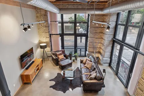 $550,000 | 406 Wacouta Street, Unit 108, St. Paul, MN 55101