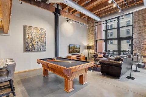 $550,000 | 406 Wacouta Street, Unit 108, St. Paul, MN 55101