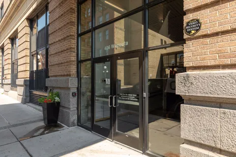 $550,000 | 406 Wacouta Street, Unit 108, St. Paul, MN 55101