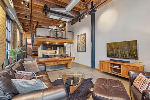 $550,000 | 406 Wacouta Street, Unit 108, St. Paul, MN 55101