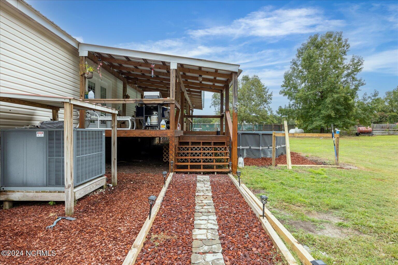 358 North Chubb Road Willard, NC 28478 - Photo 20 of 47 21-FinalExteriorLinda-6
