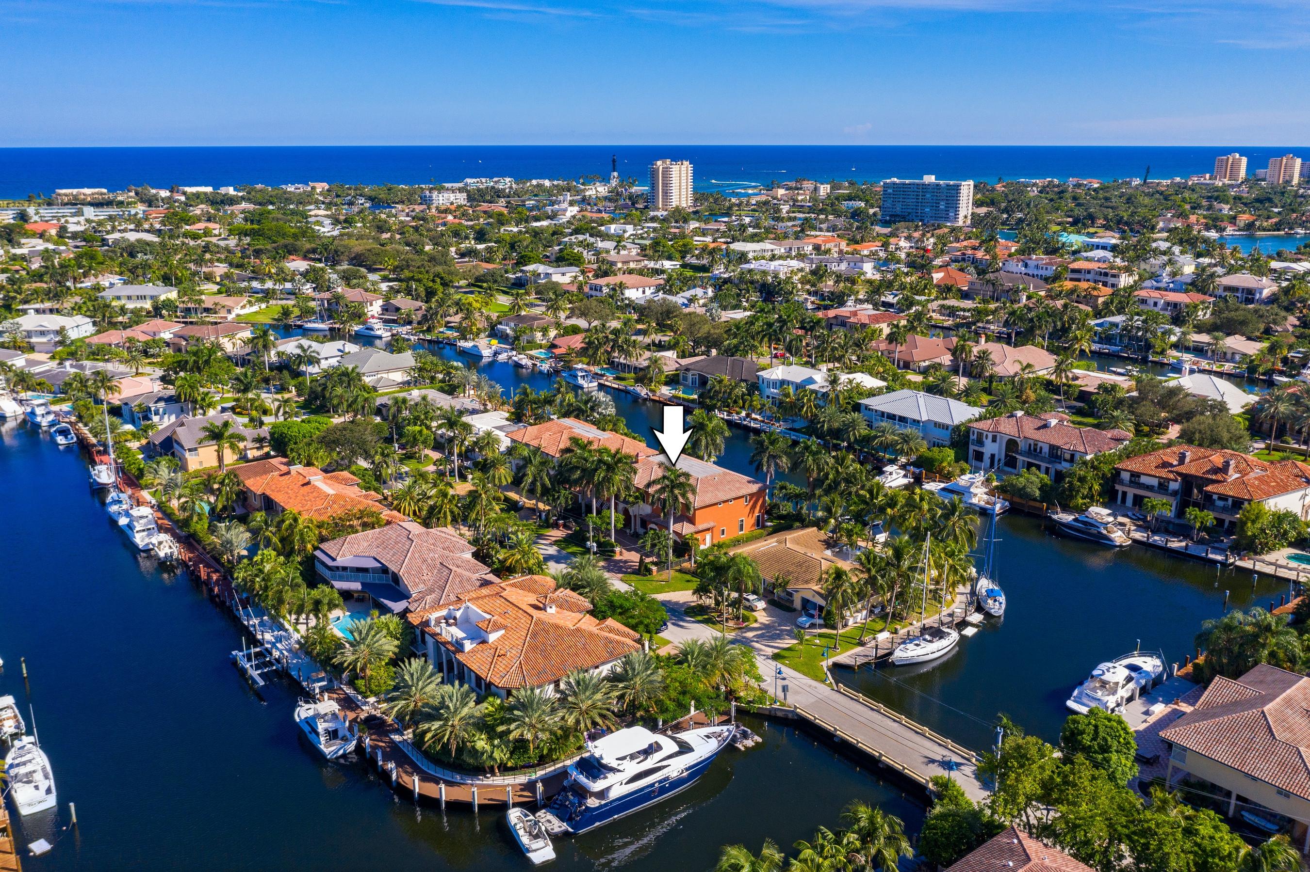 2324 Northeast 28th Street Lighthouse Point, FL 33064 - Photo 45 of 51 Aerial 4 ARROW EDITED