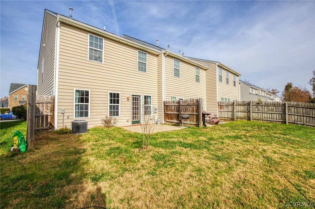 7292 Hardtack Road Mechanicsville, VA 23116 - Photo 26 of 34 a view of a backyard