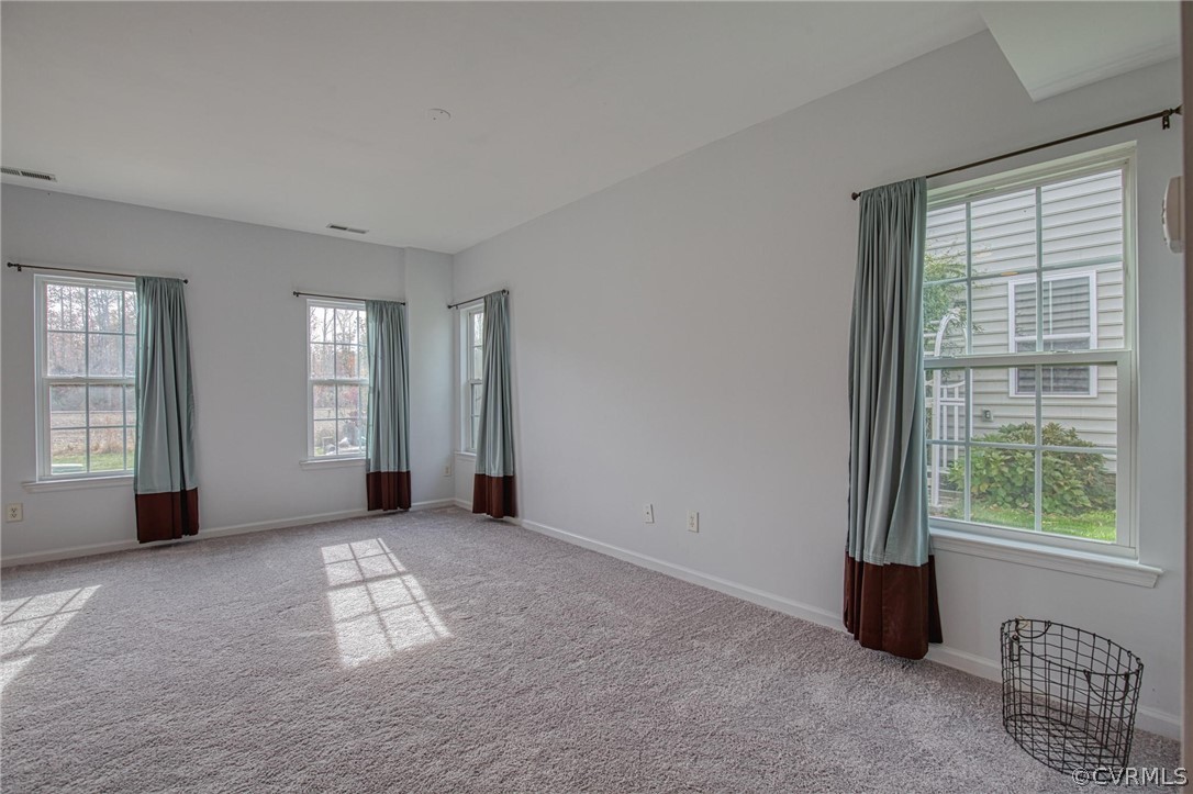 7292 Hardtack Road Mechanicsville, VA 23116 - Photo 5 of 34 an empty room with windows