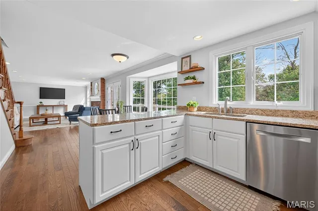 $699,900 | 1870 Buckington Drive, Chesterfield, MO 63017