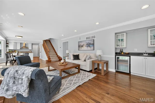 $699,900 | 1870 Buckington Drive, Chesterfield, MO 63017